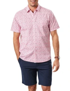Casual Leaf Print Short Sleeve Shirt In Washed Red